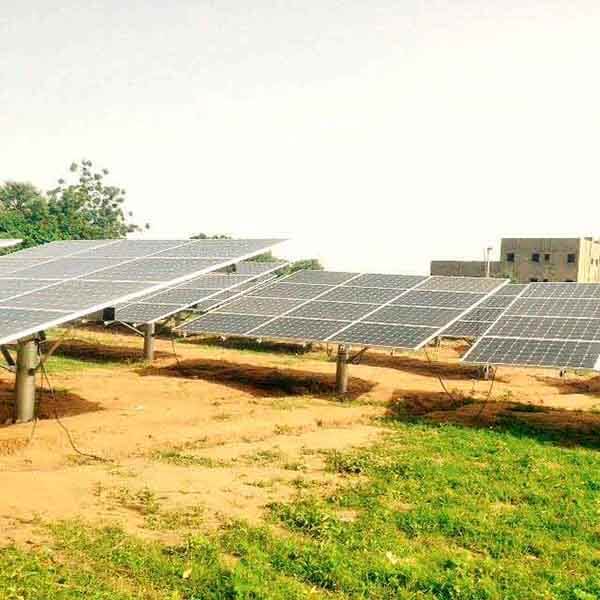 Sistem Tenaga Surya 120Kva di Mali